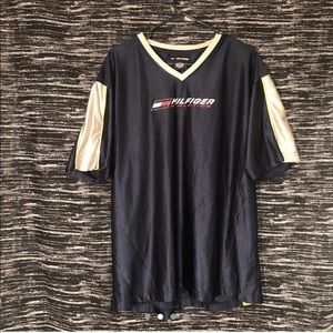 Vintage Tommy Hilfiger Jersey style shirt